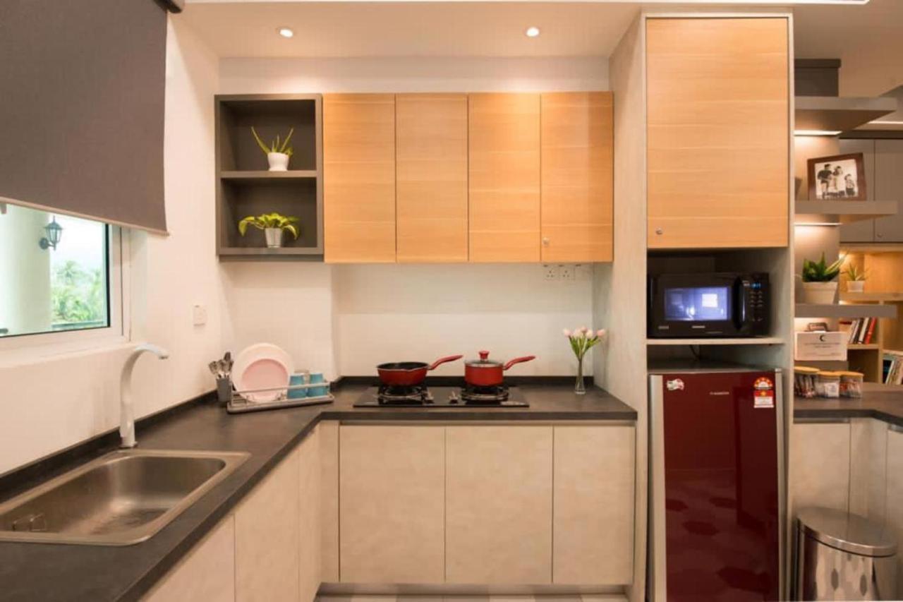 Designer Seaview 10pax Families Apartment *